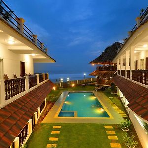 B'Canti Boutique Beach Resort